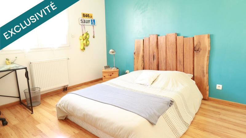 Maison - 220 m² - 7 pièces