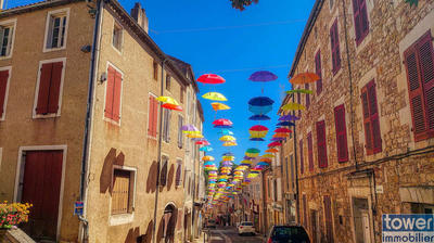 Maison de village - 221 m² - 7 pièces