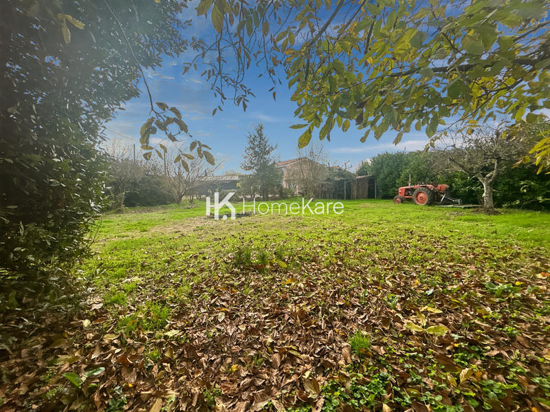 Maison - 230 m² - 7 pièces