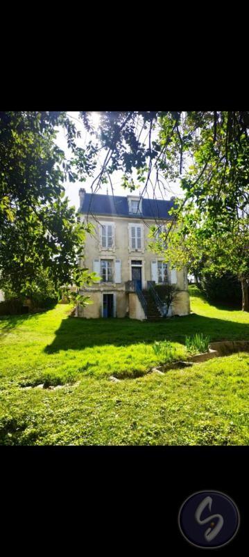 Maison - 177 m² - 8 pièces