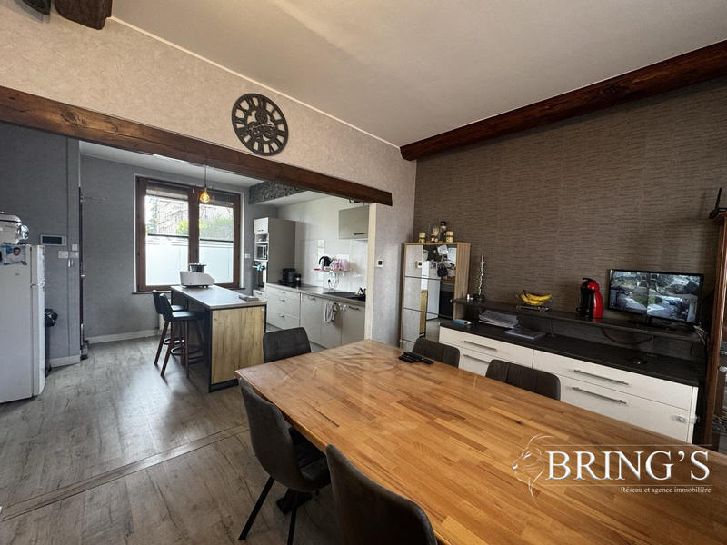 Maison - 80 m² - 4 pièces