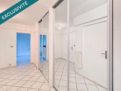 Appartement - 79 m² - 4 pièces