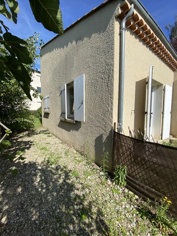 Maison - 99 m² - 5 pièces