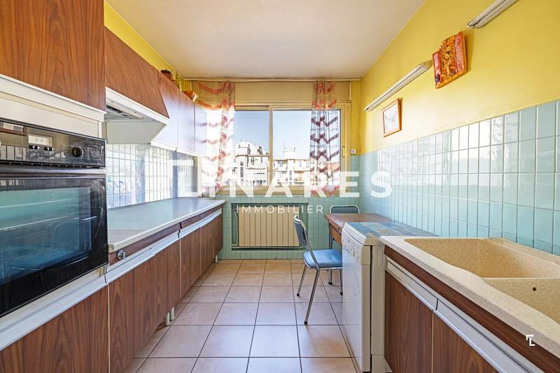 Appartement - 94 m² - 3 pièces