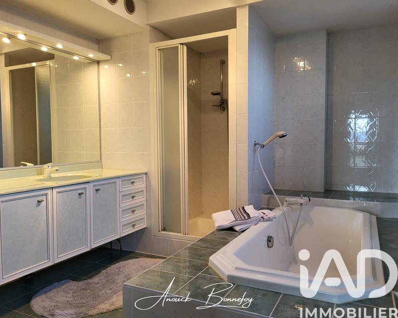 Maison - 154 m² - 5 pièces