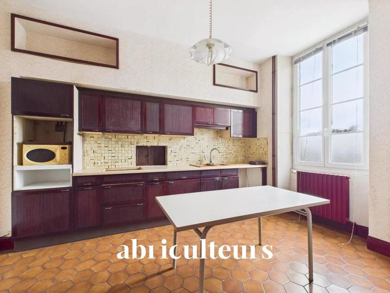 Maison de maîtres - 350 m² - 10 pièces