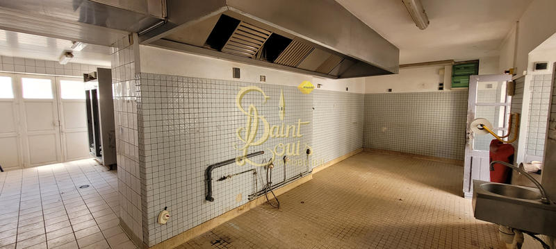 Appartement - 96 m² - 5 pièces