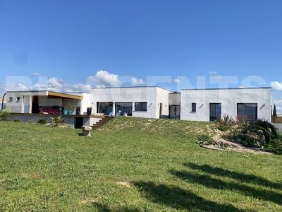 Villa - 182 m² - 5 pièces