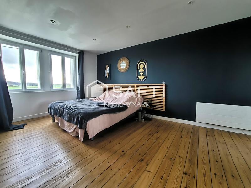 Maison - 140 m² - 6 pièces