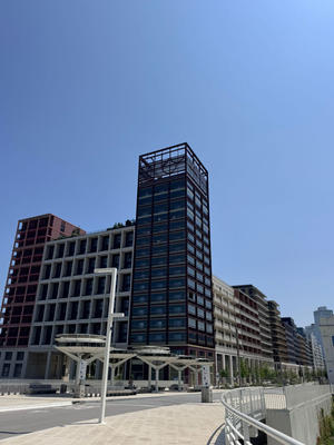 Appartement - 94 m² - 4 pièces