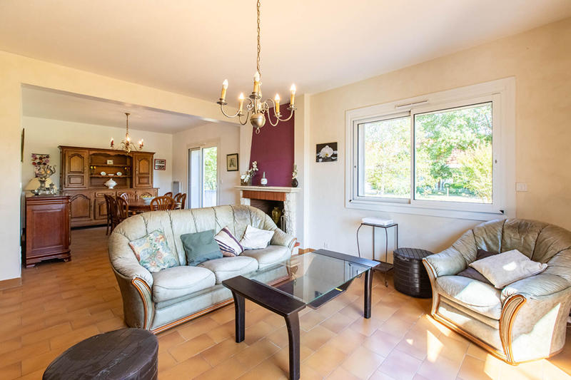 Maison - 140 m² - 7 pièces