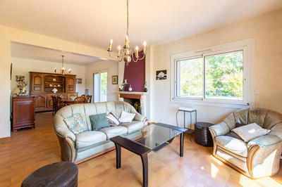 Maison - 140 m² - 7 pièces