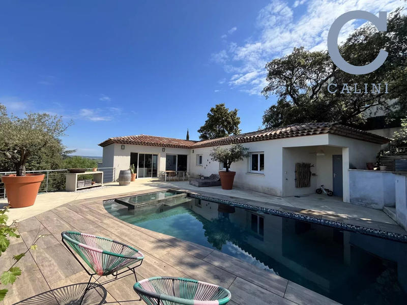 Villa - 170 m² - 5 pièces