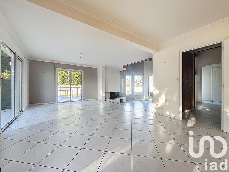 Maison - 184 m² - 7 pièces