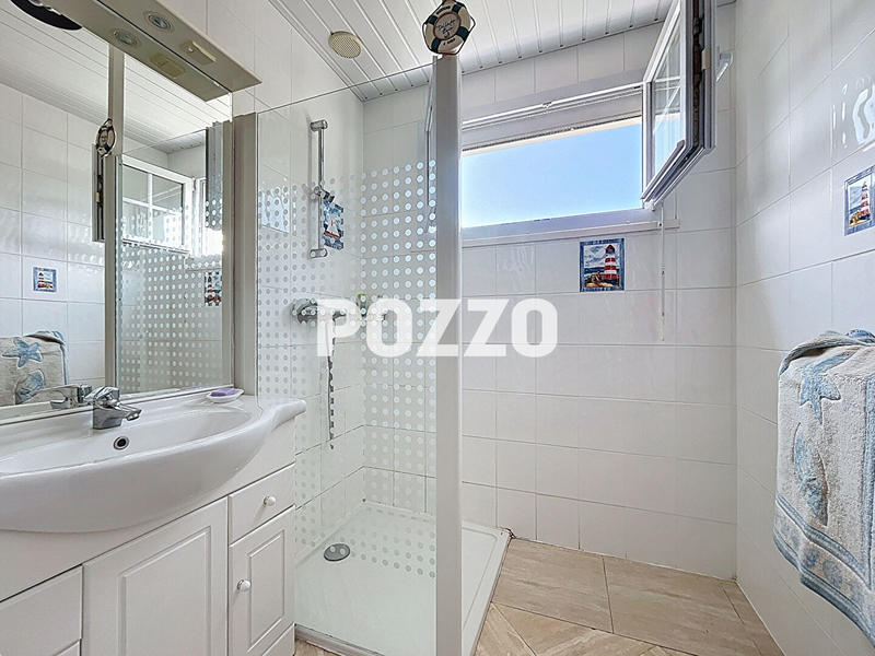 Maison - 144 m² - 7 pièces