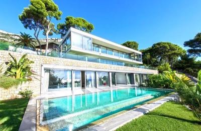 Villa - 380 m² - 8 pièces