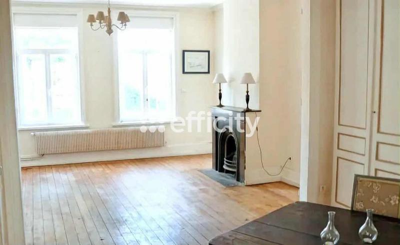 Maison - 143 m² - 7 pièces