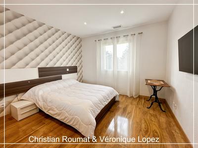 Maison - 207 m² - 5 pièces