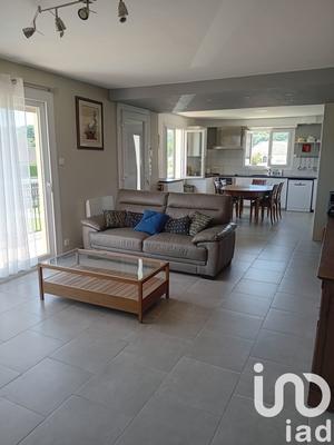 Maison - 145 m² - 5 pièces