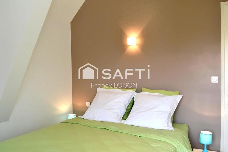 Maison - 246 m² - 9 pièces