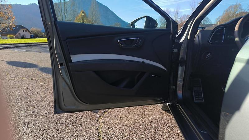 Seat Leon 2.0 TFSi 290 Dsg6 Cupra - Automatique Toit ouvrant