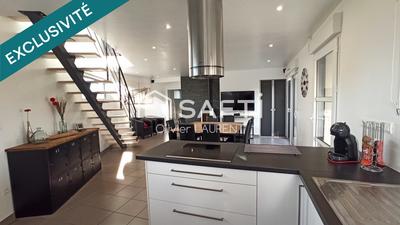 Maison - 102 m² - 5 pièces