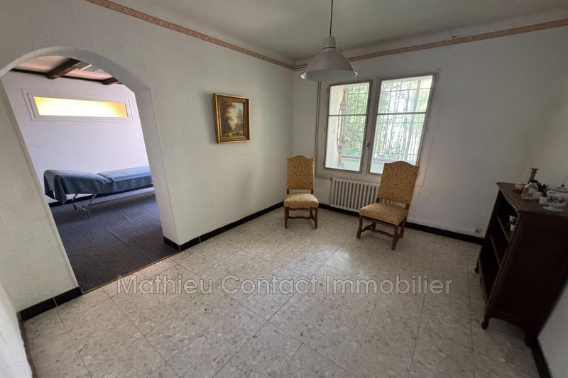 Maison - 250 m² - 10 pièces