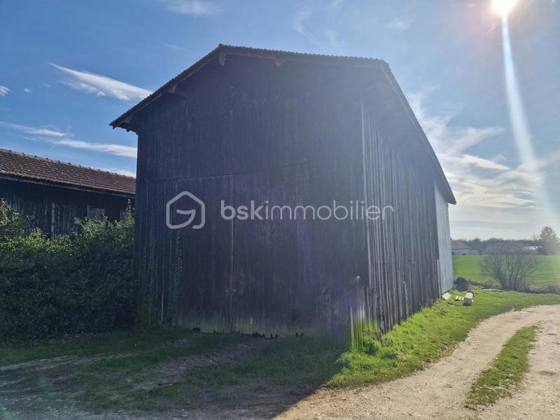 Maison - 148 m² - 1 pièce