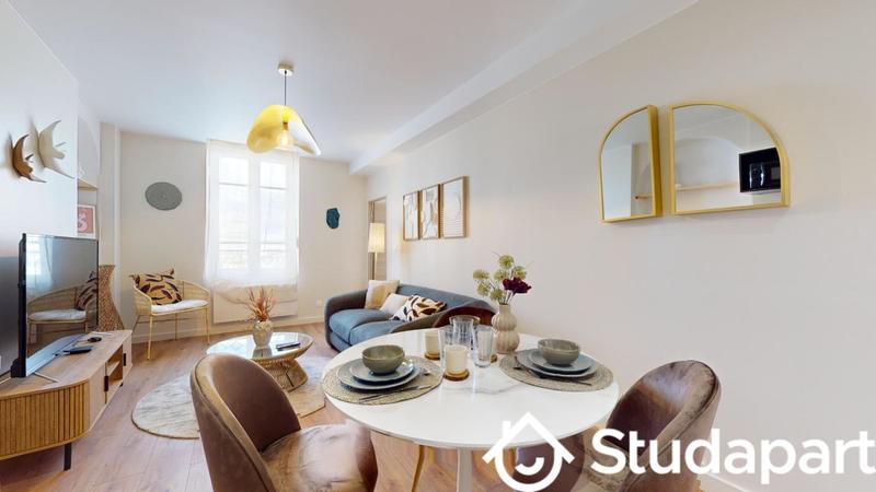 Chambre - 11 m² - 1 pièce