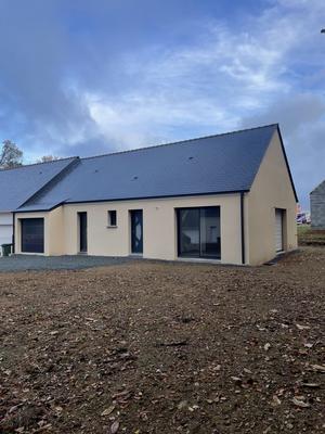 Maison - 87 m² - 5 pièces