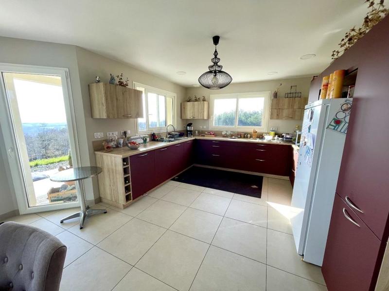 Maison - 106 m² - 4 pièces