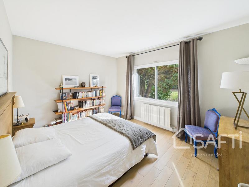 Villa - 245 m² - 7 pièces