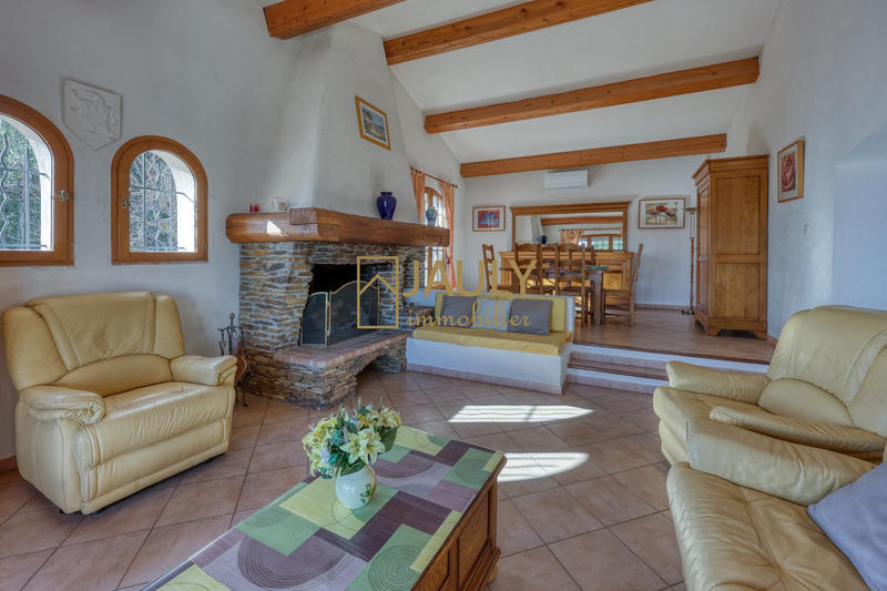 Villa - 190 m² - 8 pièces