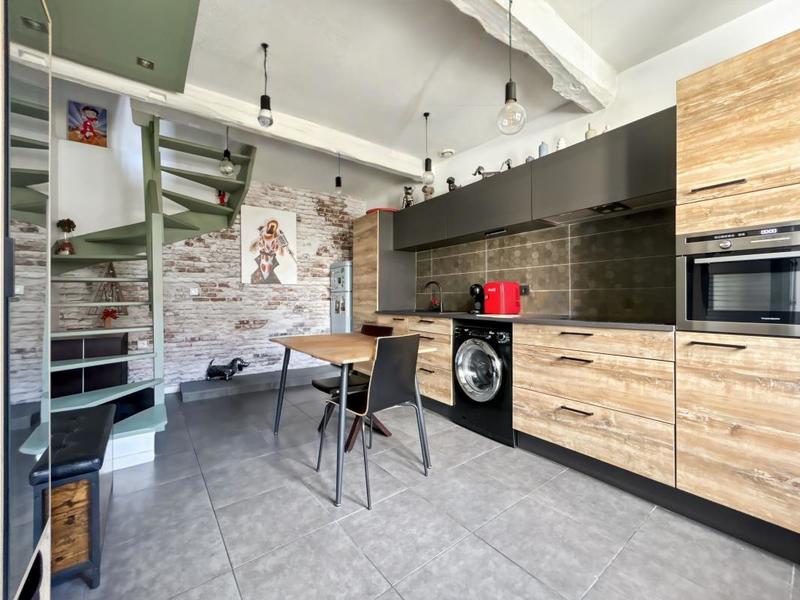 Maison de ville - 47 m² - 2 pièces