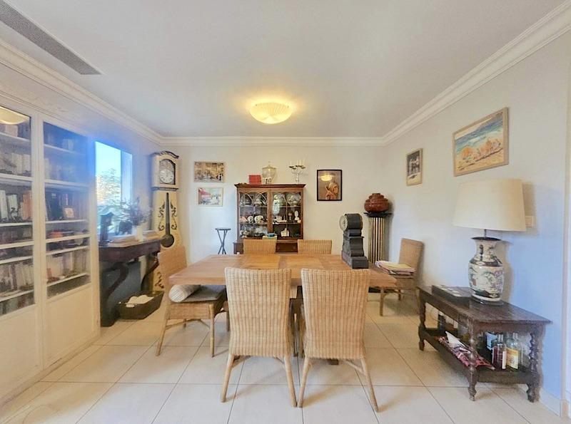 Maison - 107 m² - 4 pièces