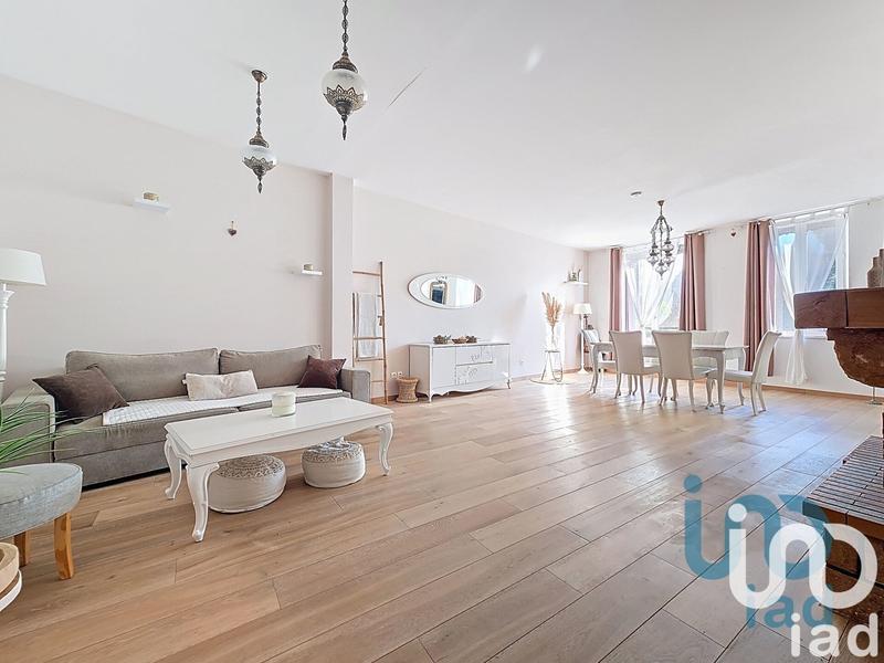 Maison - 159 m² - 8 pièces