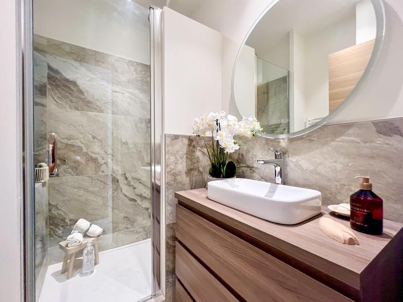 Appartement - 77 m² - 4 pièces