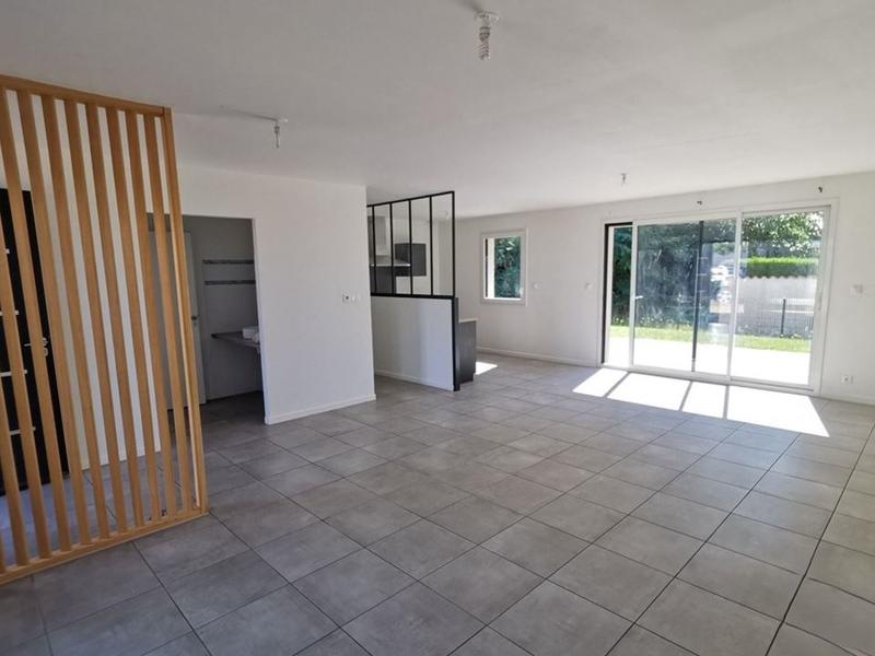 Villa - 100 m² - 4 pièces