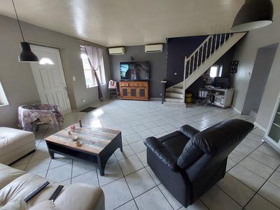 Maison - 103 m² - 5 pièces