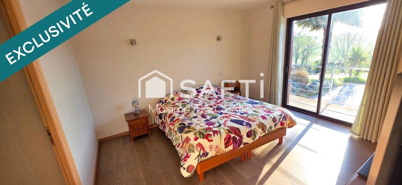 Maison - 180 m² - 6 pièces