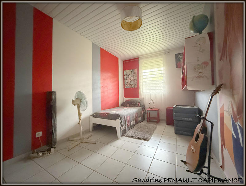 Maison - 91 m² - 5 pièces