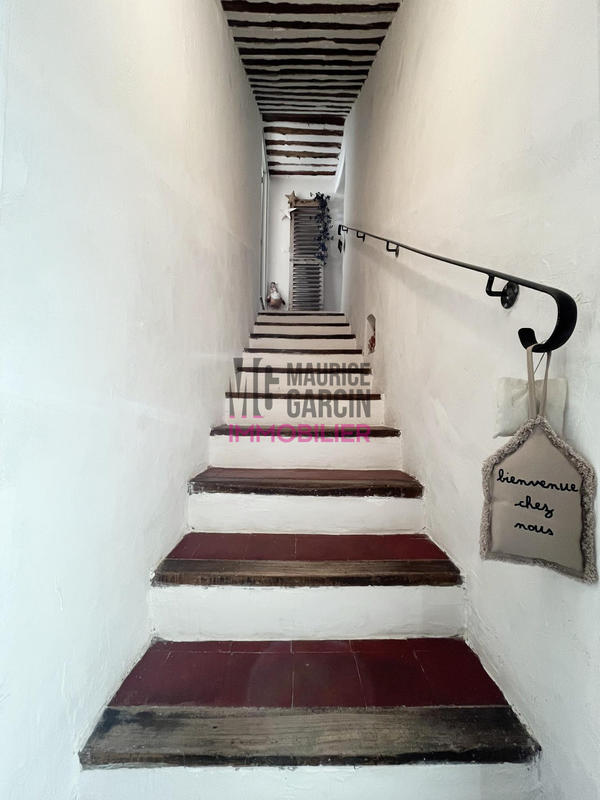 Maison - 140 m² - 4 pièces