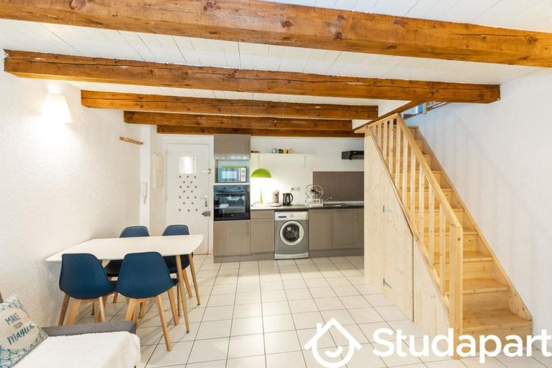 Chambre - 25 m² - 1 pièce