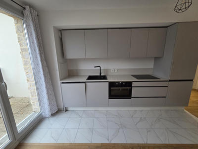 Appartement - 85 m² - 4 pièces