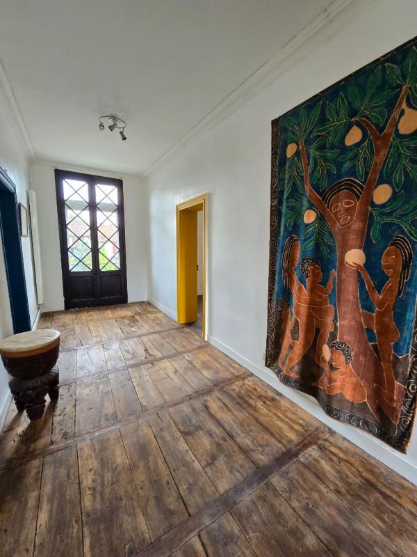 Maison - 347 m² - 7 pièces