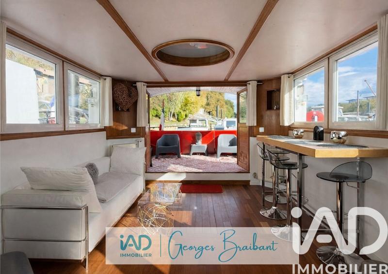 Appartement - 100 m² - 5 pièces