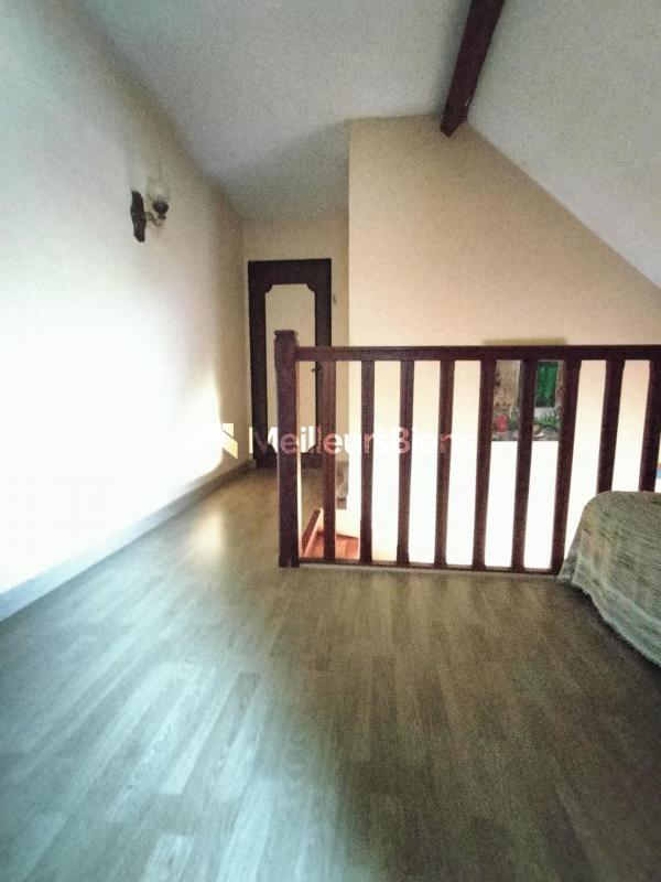 Maison - 121 m² - 6 pièces