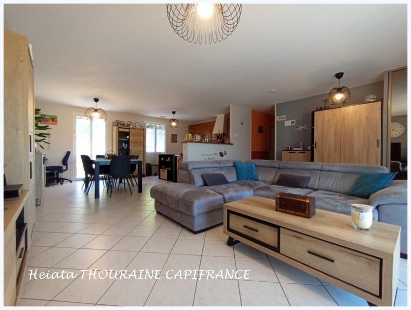 Maison - 95 m² - 5 pièces