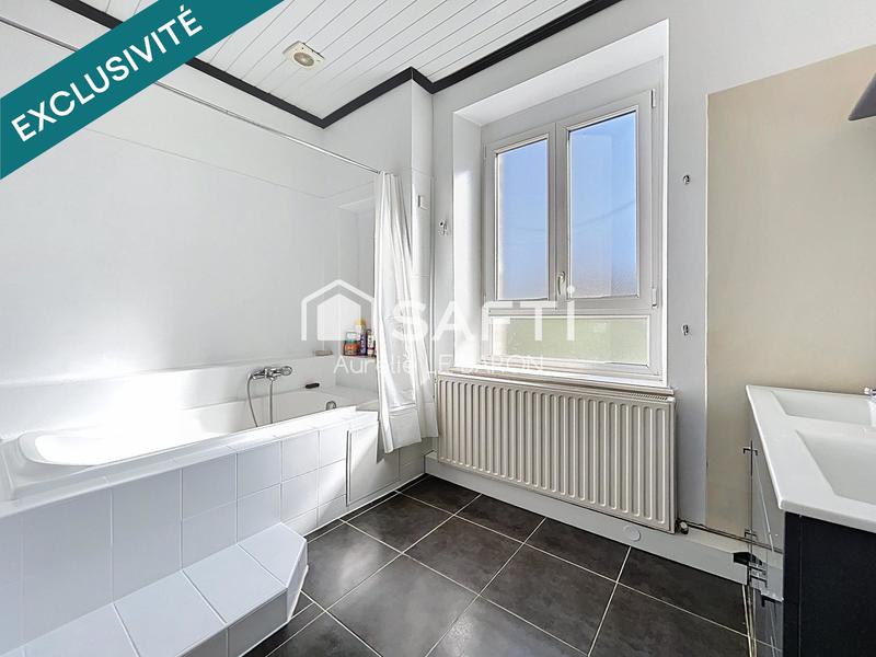 Maison - 185 m² - 7 pièces