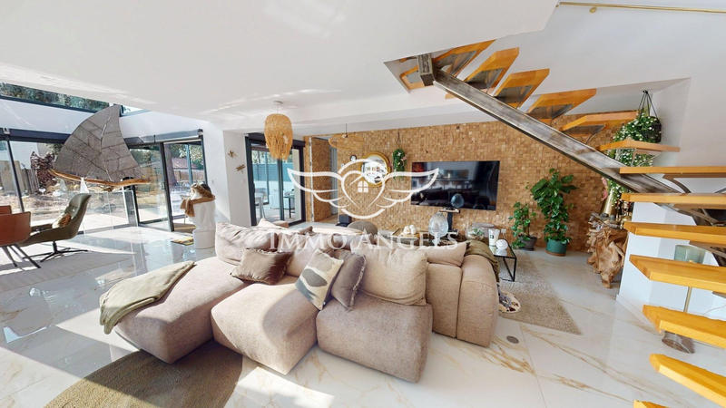 Villa - 207 m² - 5 pièces